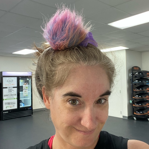 Meet your Posh Ambassador, Jennifer - Picture 12 of 13